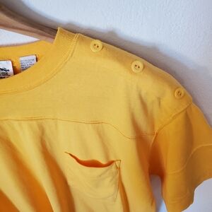 L Vintage 80's Yellow Button Detail Crew Tee